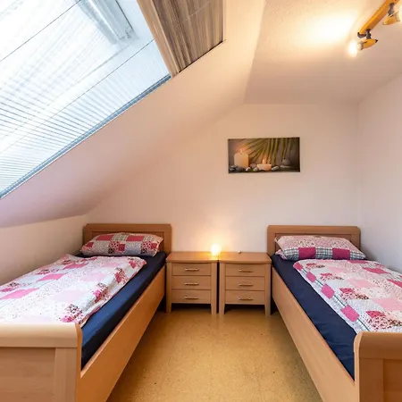 Apartment Hillers, 35218 Beningafehn