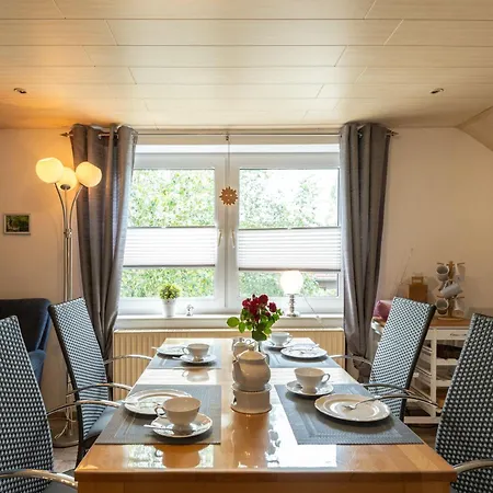 Hillers, 35218 Apartment *