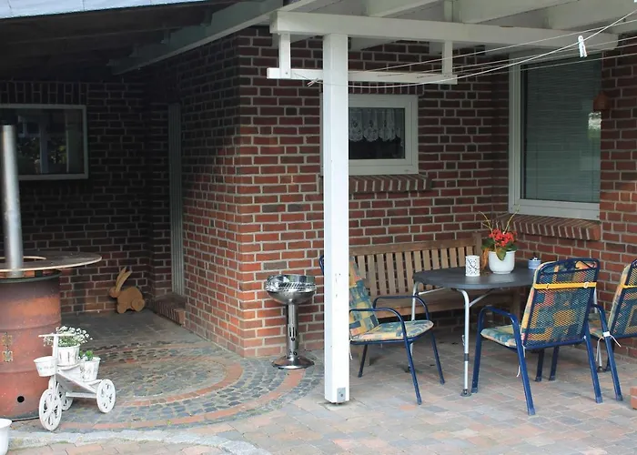 Apartment Hillers, 35218 *